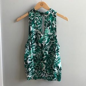 GREEN AND WHITE leaf top